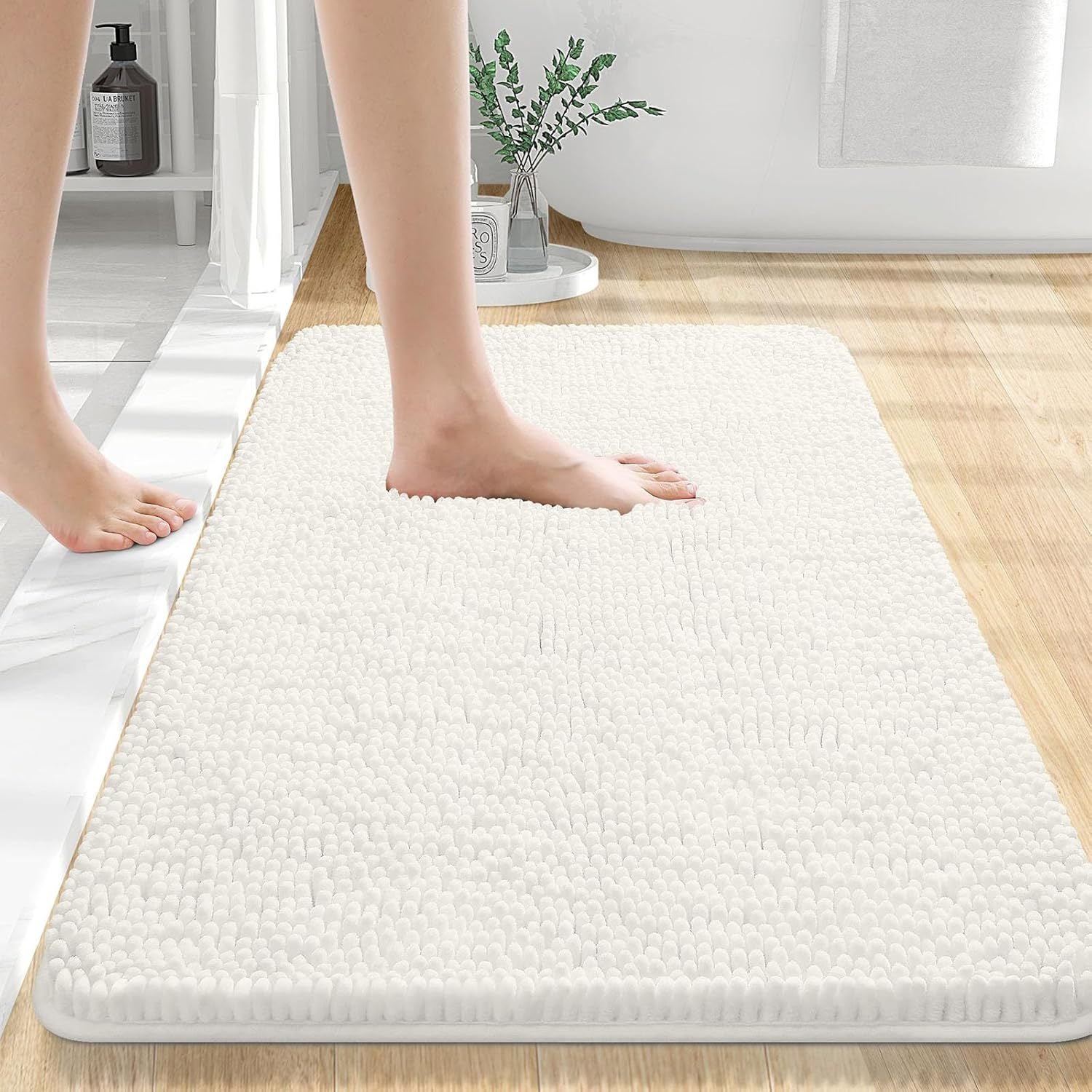 Long Wool Chenille Floor Mat – Absorbent Non-Slip Carpet for Bathroom & Bedroom | Soft Pedal Rug