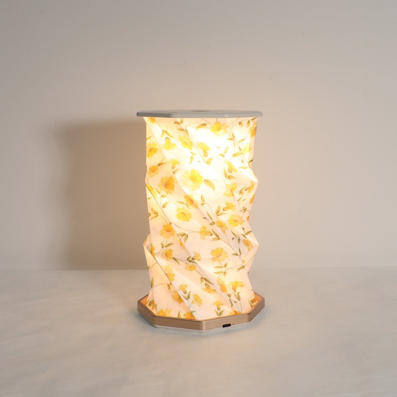 Rotating Book Light – Folding Night Lamp | Creative Atmosphere Gift for Reading, Bedroom & Desk Déco