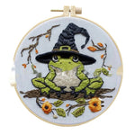 Skull Bat Embroidery Kit – DIY Handmade Material for Gothic Needlework, Halloween Wall Art & Unique Craft Projects